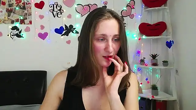 Snapshot of MichelLeee chatting on March 13, 2025, 3:06 pm MichelLeee online show from March 13, 2025, 3:06 pm