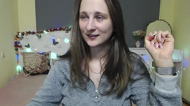 MichelLeee online show from March 4, 2026, 12:24 pm