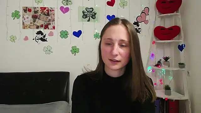Snapshot of MichelLeee chatting on March 18, 2025, 3:12 pm MichelLeee online show from March 18, 2025, 3:12 pm