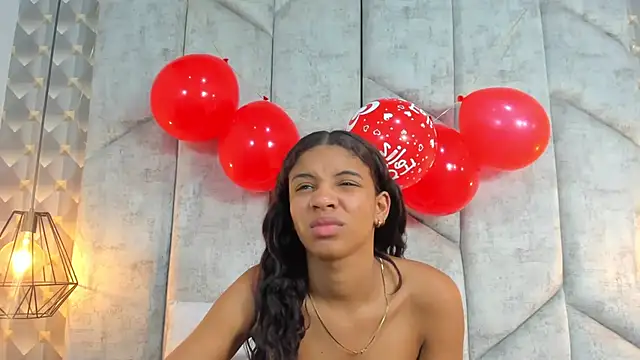 Snapshot of AshleyHill2 chatting on February 15, 2026, 9:19 am AshleyHill2 online show from February 15, 2026, 9:19 am