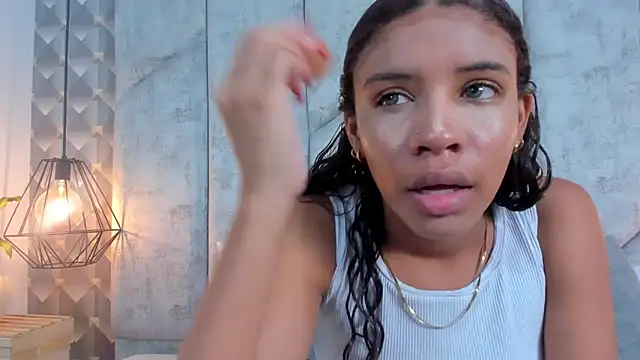 Snapshot of AshleyHill2 chatting on February 10, 2026, 11:26 pm AshleyHill2 online show from February 10, 2026, 11:26 pm