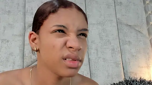 AshleyHill2 online show from January 14, 2026, 4:16 am