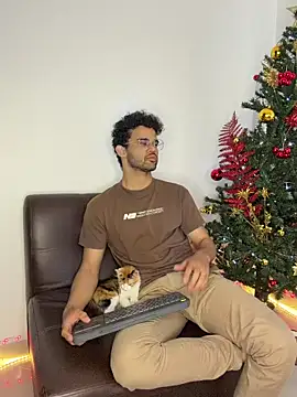 Snapshot of andrewChris_ chatting on November 24, 2025, 3:56 pm andrewChris online show from November 24, 2025, 3:56 pm