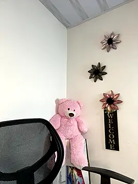 Snapshot of Lady_Rey chatting on October 29, 2025, 2:10 am Lady Rey online show from October 29, 2025, 2:10 am