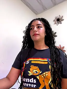 Snapshot of Lady_Rey chatting on November 10, 2025, 1:32 am Lady Rey online show from November 10, 2025, 1:32 am