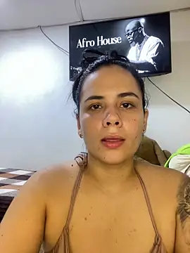 Leyna Kenet online show from December 15, 2025, 12:49 am