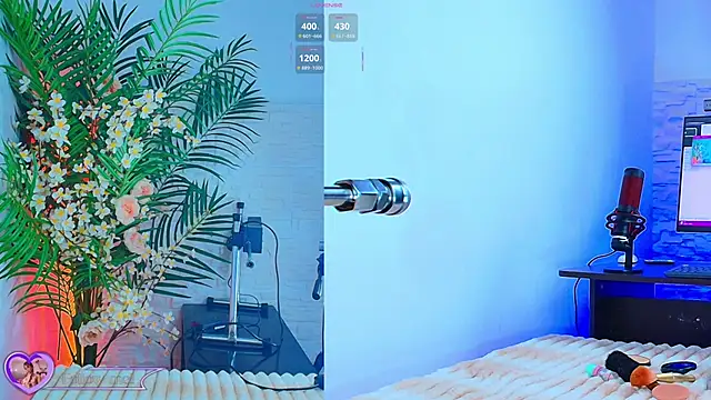 Snapshot of Kinky__Karo chatting on September 27, 2025, 12:28 am Kinky Karo online show from September 27, 2025, 12:28 am