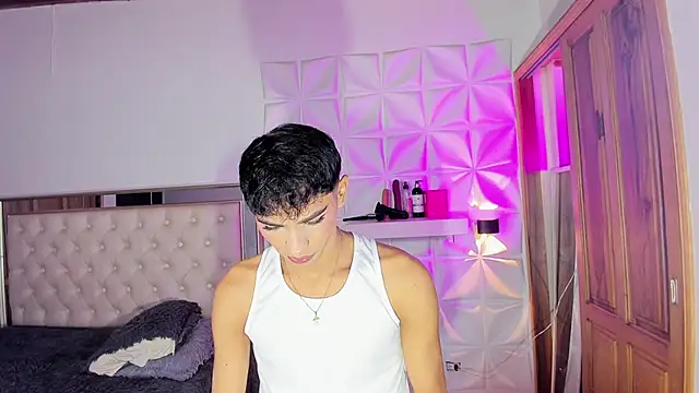 im sebaslopez online show from February 14, 2026, 6:57 am