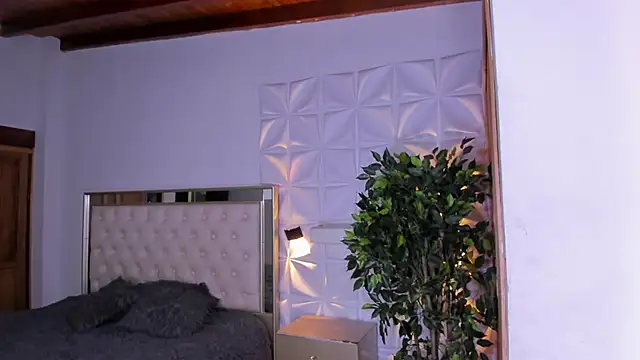 im sebaslopez online show from September 10, 2025, 11:42 am