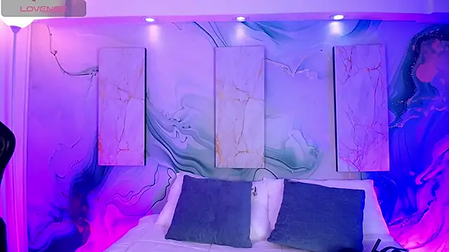 Aniie Doll online show from April 22, 2026, 8:15 pm