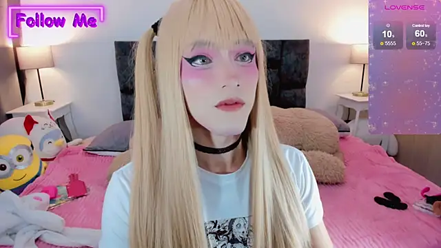 Snapshot of Kirmyy_ chatting on February 12, 2025, 9:22 pm Kirmyy online show from February 12, 2025, 9:22 pm