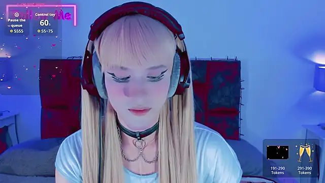 Kirmyy  online show from October 20, 2025, 9:04 pm