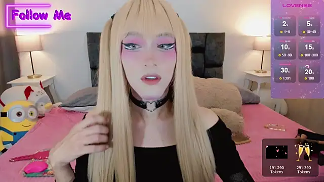 Snapshot of Kirmyy_ chatting on February 16, 2025, 9:38 pm Kirmyy online show from February 16, 2025, 9:38 pm