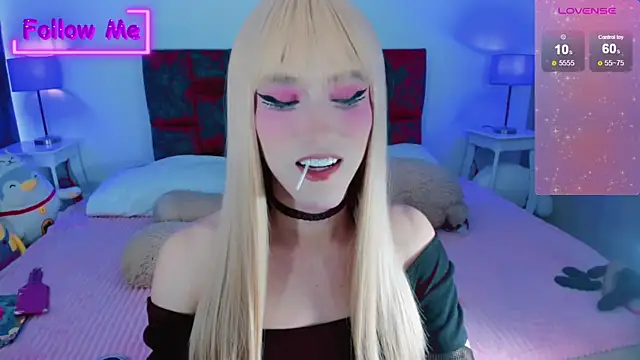 Snapshot of Kirmyy_ chatting on February 25, 2025, 8:32 pm Kirmyy online show from February 25, 2025, 8:32 pm