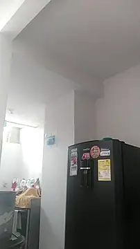 nicolle milf1978 online show from October 22, 2025, 12:59 pm