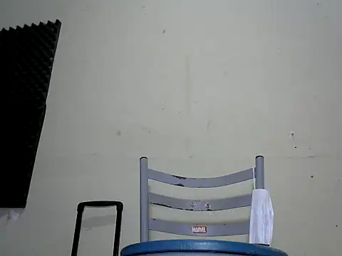 luanadoprive online show from March 17, 2026, 6:44 pm