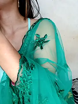 xpihu online show from April 14, 2026, 6:02 pm