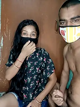 Snapshot of Suhani512 chatting on October 20, 2025, 5:42 am Suhani512 online show from October 20, 2025, 5:42 am