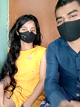 Snapshot of Suhani512 chatting on December 18, 2025, 5:12 am Suhani512 online show from December 18, 2025, 5:12 am