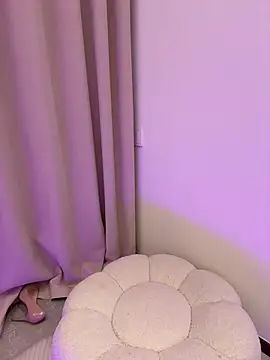 Selenaaaaa- online show from March 17, 2025, 7:58 pm