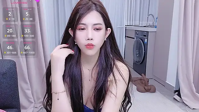 Selenaaaaa- online show from March 9, 2025, 11:14 pm