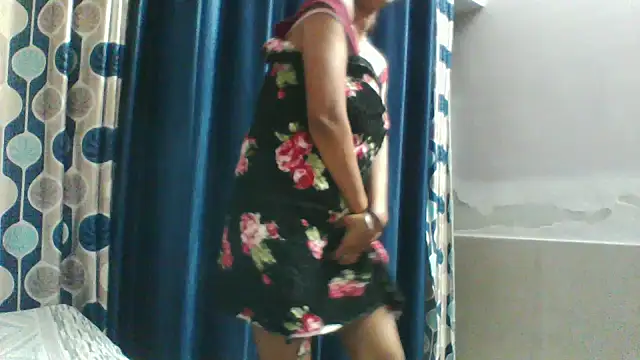 Snapshot of shalini_fire chatting on January 16, 2026, 8:40 am shalini fire online show from January 16, 2026, 8:40 am