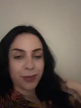 Snapshot of Morguisssz chatting on May 23, 2026, 4:11 am Morguisssz online show from May 23, 2026, 4:11 am