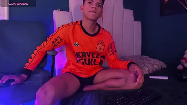 Snapshot of Jeffry_wolvess chatting on March 3, 2025, 3:11 pm Jeffry wolvess online show from March 3, 2025, 3:11 pm