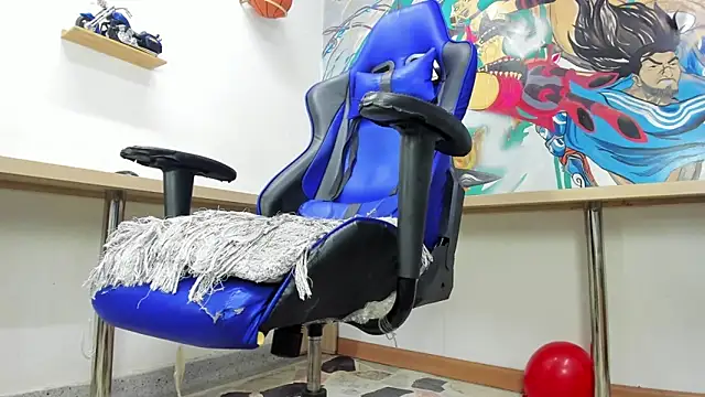 Snapshot of Jeffry_wolvess chatting on February 15, 2025, 12:11 pm Jeffry wolvess online show from February 15, 2025, 12:11 pm