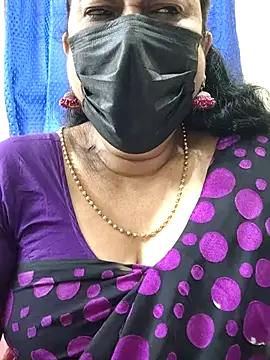 Snapshot of rekha_naier chatting on December 5, 2025, 11:09 am rekha naier online show from December 5, 2025, 11:09 am