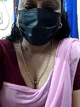 Snapshot of rekha_naier chatting on November 21, 2025, 7:18 am rekha naier online show from November 21, 2025, 7:18 am