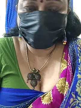 Snapshot of rekha_naier chatting on November 17, 2025, 5:50 pm rekha naier online show from November 17, 2025, 5:50 pm