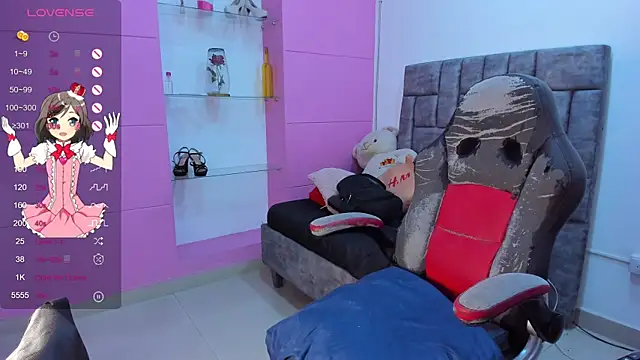 jisoo   online show from October 8, 2025, 1:23 pm