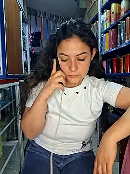 Snapshot of nidia2026 chatting on September 30, 2025, 5:19 pm nidia2026 online show from September 30, 2025, 5:19 pm