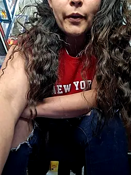 Snapshot of nidia2026 chatting on October 19, 2025, 6:10 pm nidia2026 online show from October 19, 2025, 6:10 pm