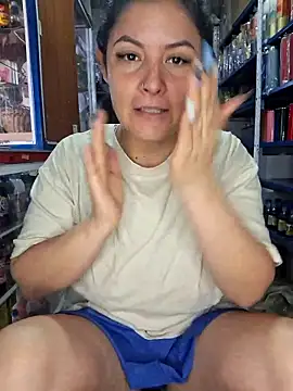 Snapshot of nidia2026 chatting on October 22, 2025, 4:17 pm nidia2026 online show from October 22, 2025, 4:17 pm