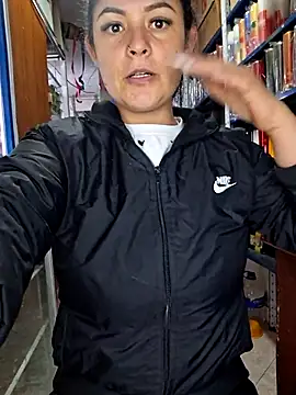 Snapshot of nidia2026 chatting on September 14, 2025, 5:24 pm nidia2026 online show from September 14, 2025, 5:24 pm