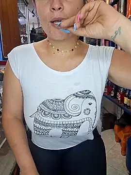 Snapshot of nidia2026 chatting on February 4, 2026, 3:07 pm nidia2026 online show from February 4, 2026, 3:07 pm