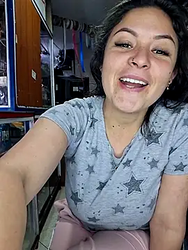 Snapshot of nidia2026 chatting on November 28, 2025, 6:30 pm nidia2026 online show from November 28, 2025, 6:30 pm