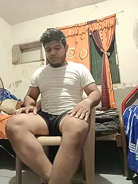Snapshot of VincenzoCassano01 chatting on July 5, 2026, 3:44 am VincenzoCassano01 online show from July 5, 2026, 3:44 am