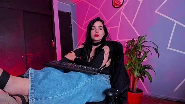 thakytona online show from October 21, 2025, 5:45 pm