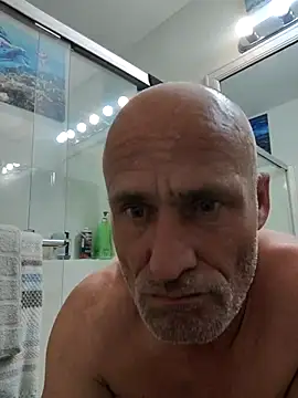 DatingProfile USA 43 str8 online show from February 26, 2025, 8:28 am