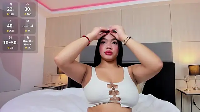 Snapshot of AllissonJames chatting on March 12, 2025, 11:10 am AllissonJames online show from March 12, 2025, 11:10 am