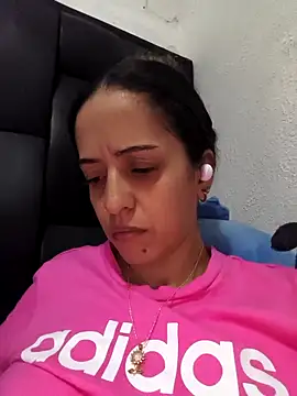 kameron sweett online show from October 12, 2025, 10:33 pm