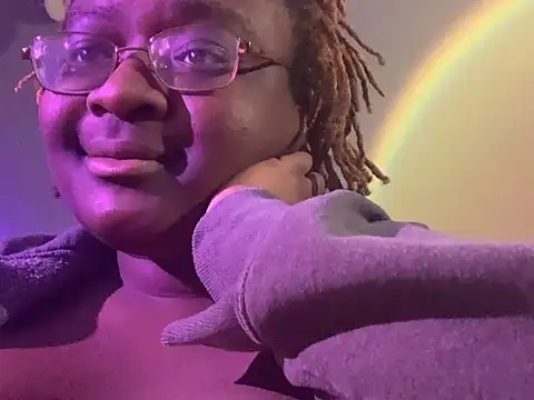 BigKittyRaven online show from February 27, 2025, 4:46 am