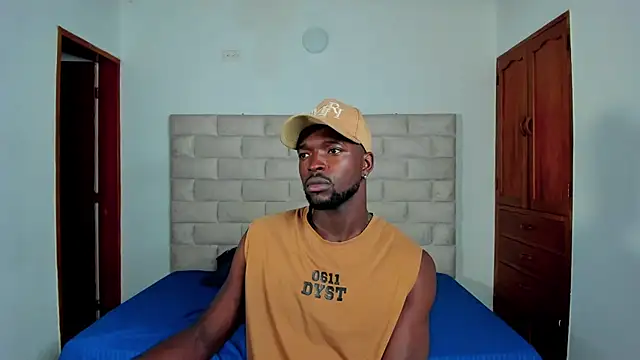 Dylan Taylor online show from November 26, 2025, 12:38 pm