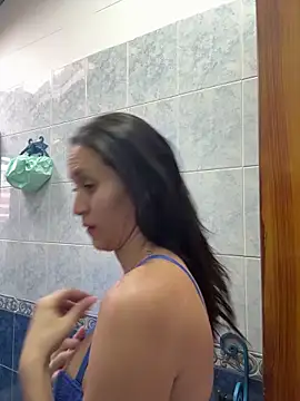 Snapshot of ellie_mcdonald chatting on June 6, 2026, 7:41 pm ellie mcdonald online show from June 6, 2026, 7:41 pm