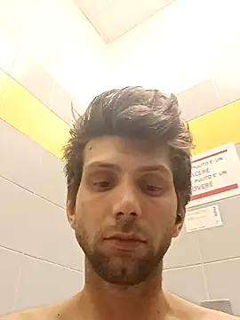 dariodario online show from March 6, 2025, 6:05 pm