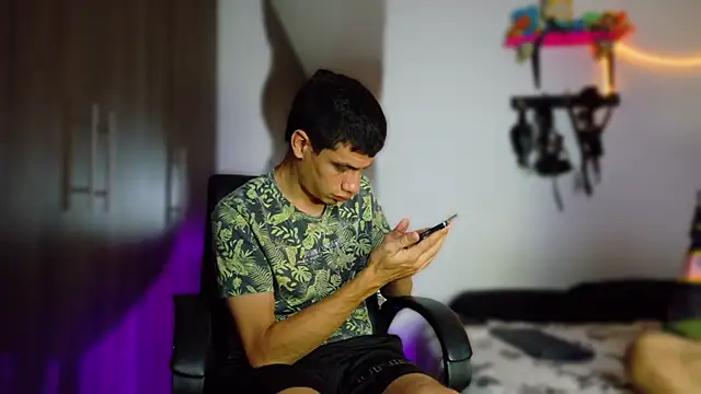 Nymphobuddies online show from February 26, 2025, 9:20 pm