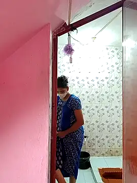 Tamil Shalini Lustyy online show from September 19, 2025, 5:55 am